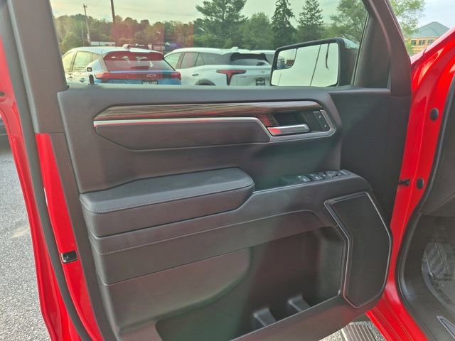 Used 2023 Chevrolet Silverado 1500 LT AWD/4WD image 11