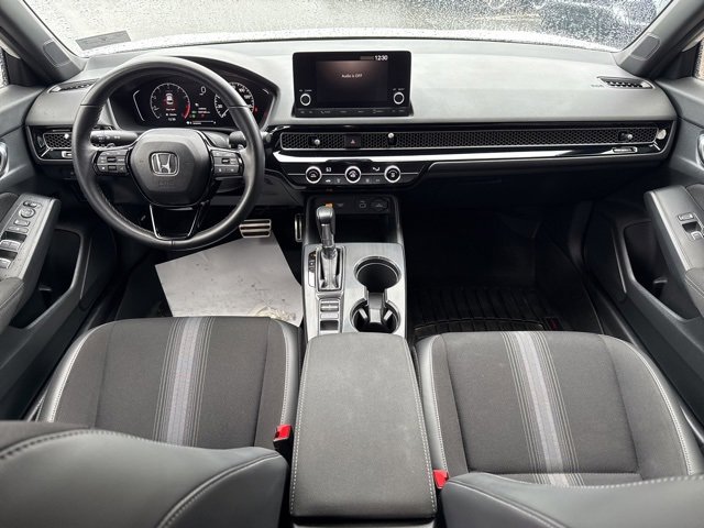 Used 2023 Honda Civic Sport image 11