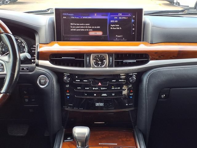 Used 2018 Lexus LX 570 4WD w/ Luxury Package image 8