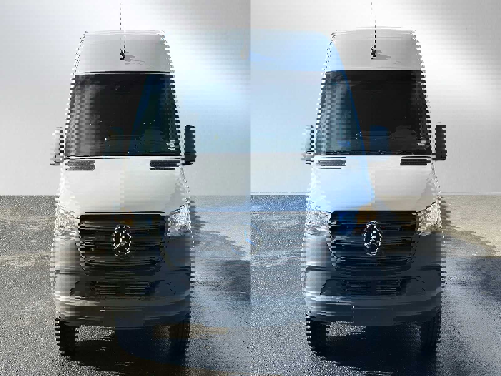 Used 2023 Mercedes-Benz Sprinter 1500 image 8