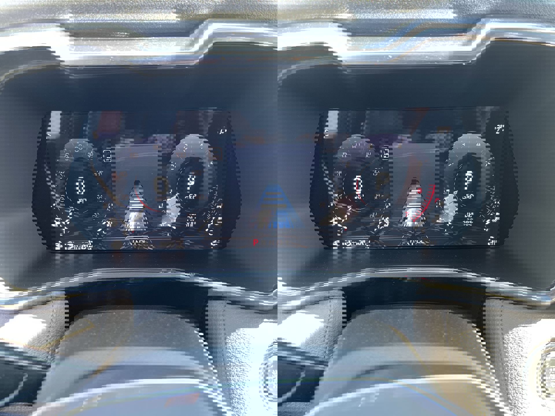 New 2025 GMC Canyon Denali w/ LPO, Denali Black Edition image 46