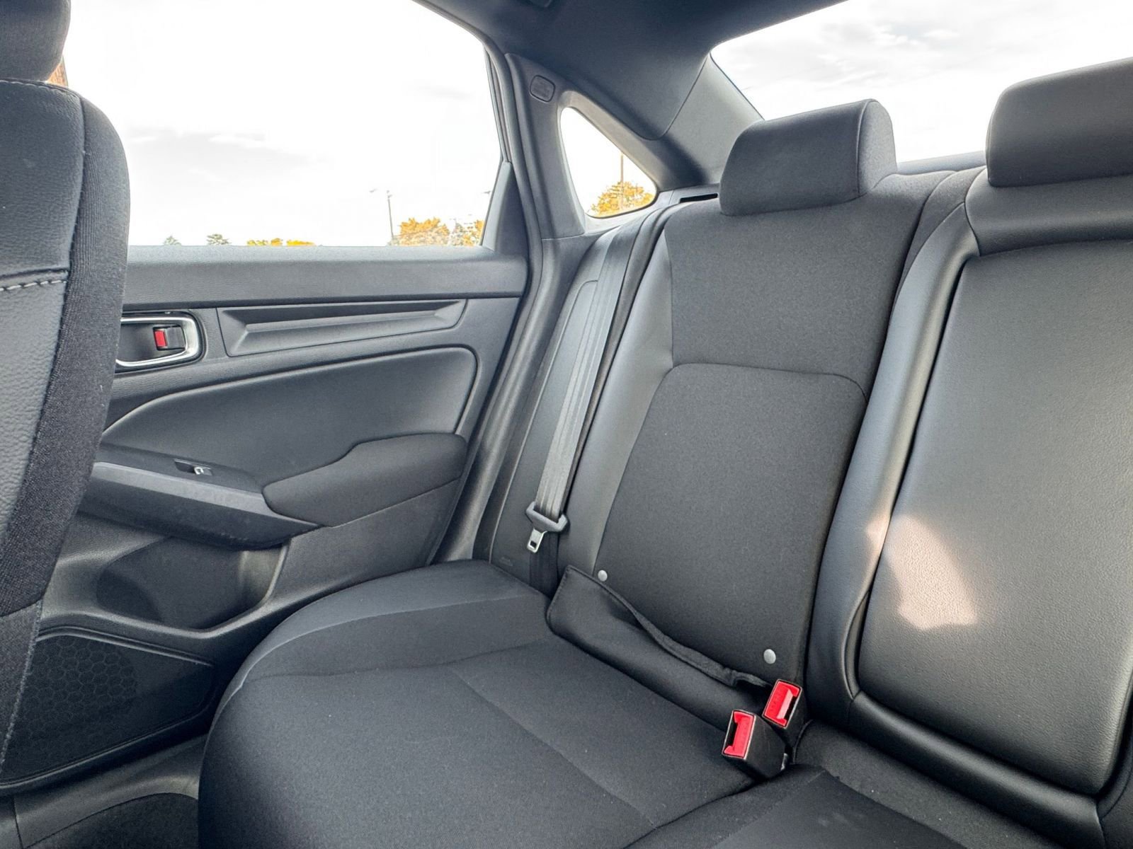Used 2025 Honda Civic Sport image 37