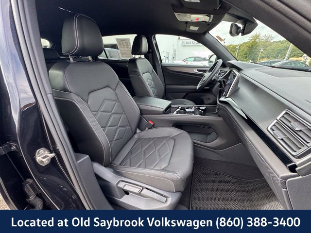 Certified 2024 Volkswagen Atlas Cross Sport SE AWD/4WD image 26