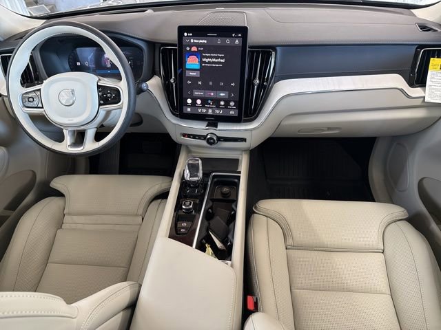 New 2026 Volvo XC60 T8 Ultra w/ Protection Package Premier image 6