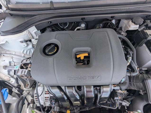 Used 2019 Hyundai Elantra Limited FWD image 21