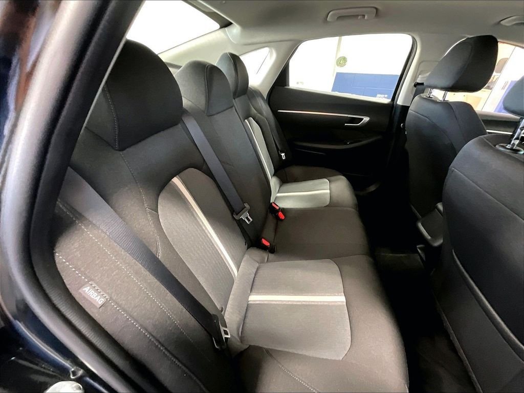Used 2021 Hyundai Sonata SE FWD image 16