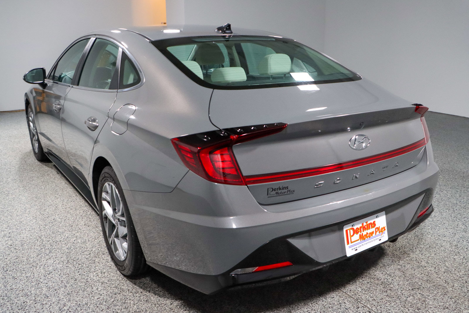Used 2023 Hyundai Sonata SEL image 9