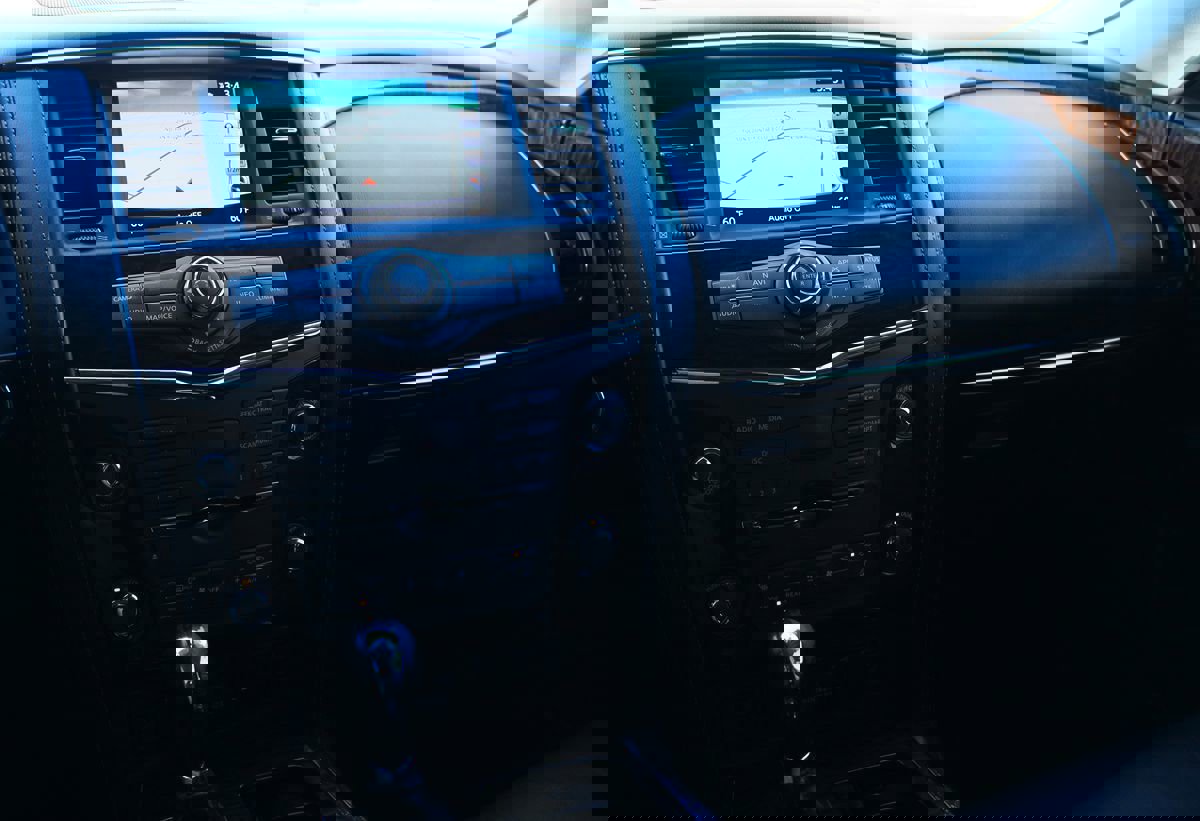 Used 2019 Nissan Armada SL w/ Premium Package image 46