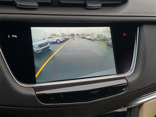 Used 2018 Cadillac XT5 FWD image 25