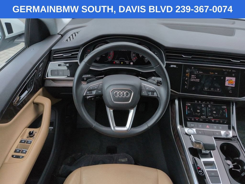 Used 2020 Audi Q8 Premium Plus w/ Premium Plus Package AWD/4WD image 18
