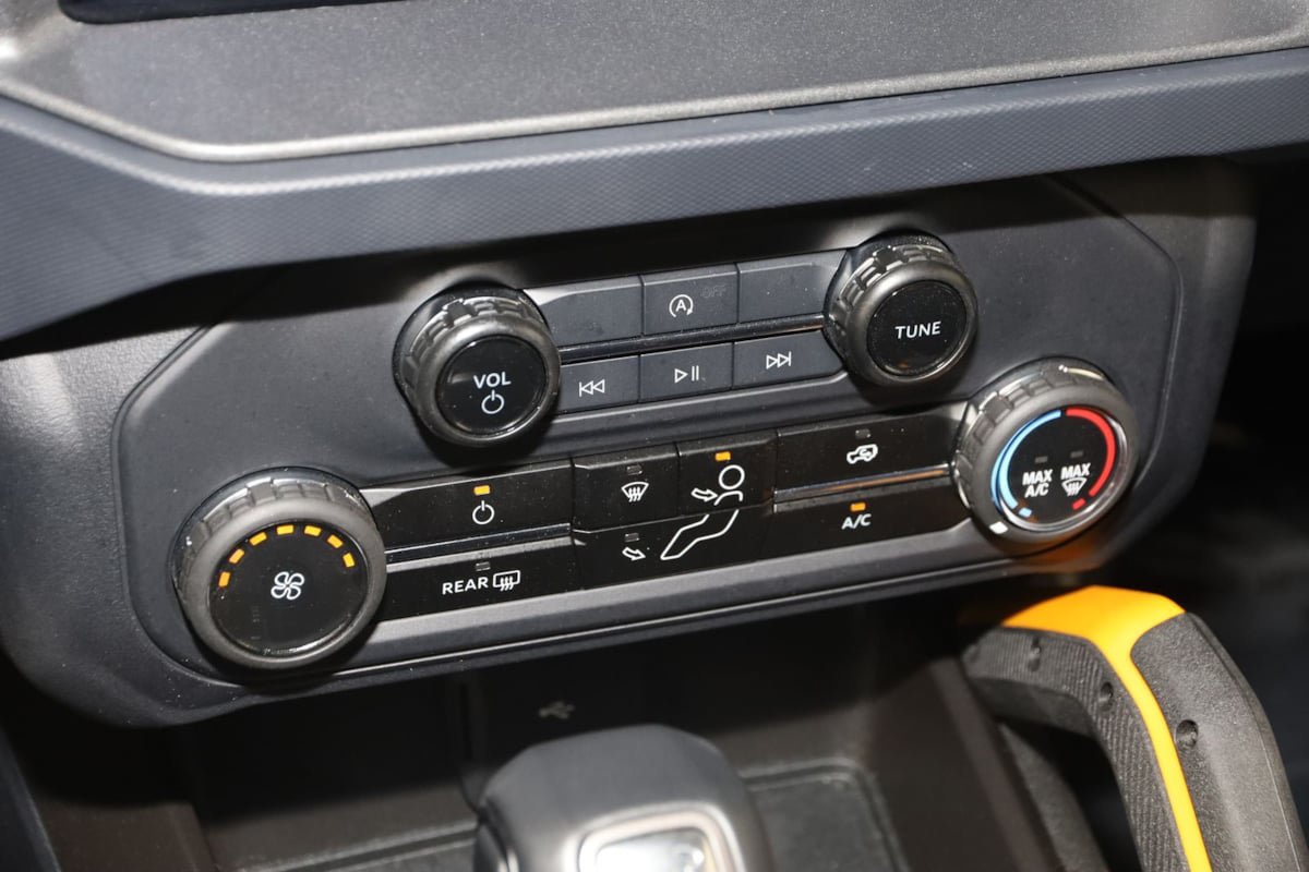Used 2024 Ford Bronco Badlands AWD/4WD image 13