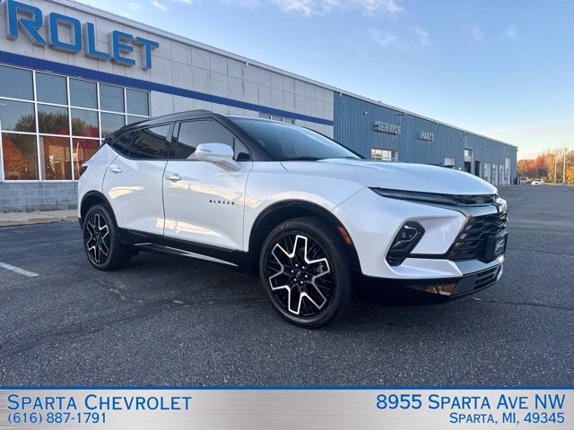 Used 2024 Chevrolet Blazer RS AWD/4WD image 1