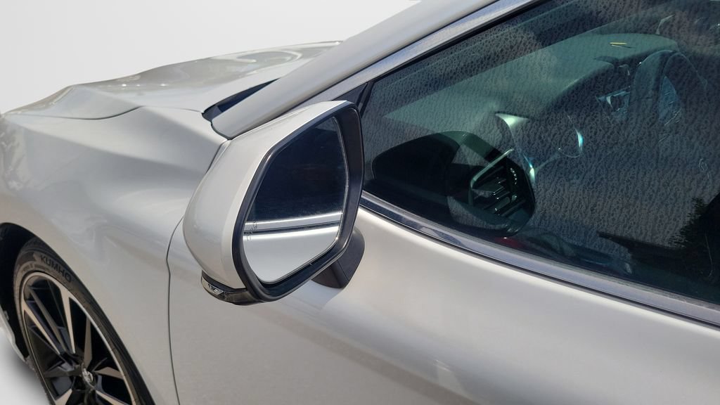Used 2020 Toyota Camry XSE FWD image 29