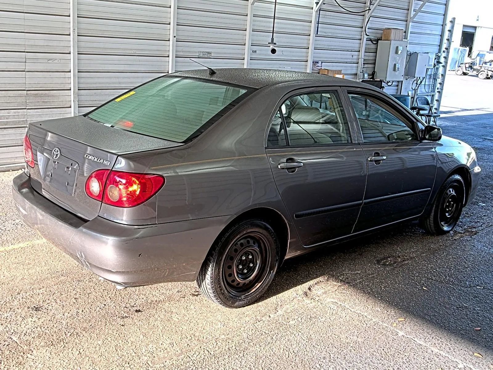 Used 2005 Toyota Corolla CE FWD image 12