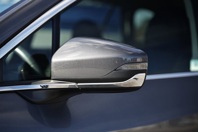 Used 2022 Subaru Outback Premium image 3