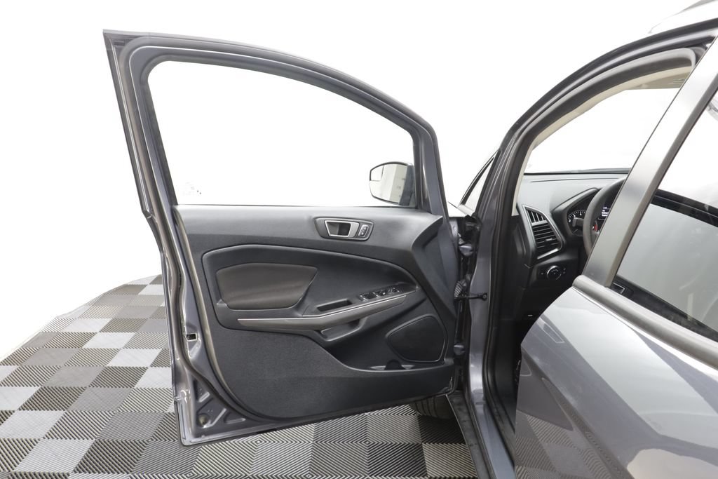 Used 2021 Ford EcoSport SE FWD image 5