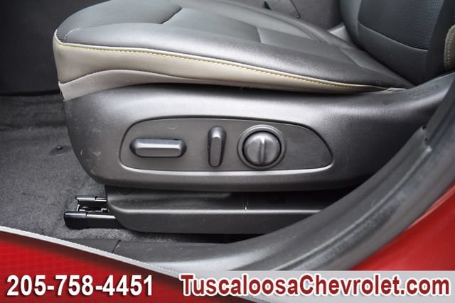 Used 2024 Chevrolet Trax ACTIV w/ Sunroof Package FWD image 21