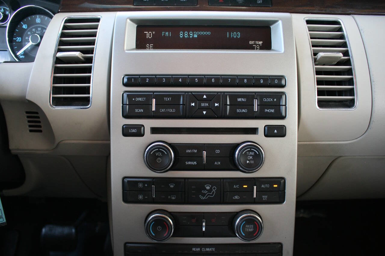 Used 2011 Ford Flex SEL w/ Rapid Spec Order Code image 13