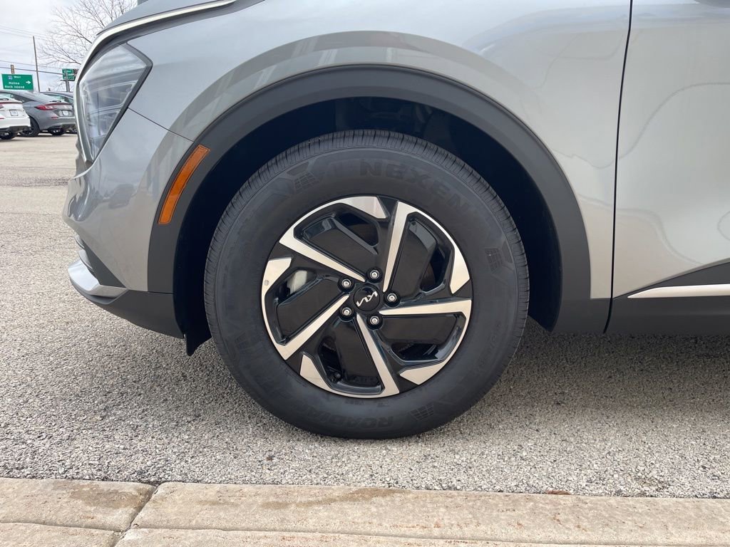 Used 2024 Kia Sportage LX FWD image 15