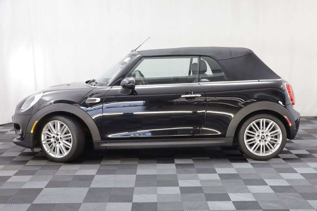 Used 2017 MINI Cooper Convertible FWD image 4