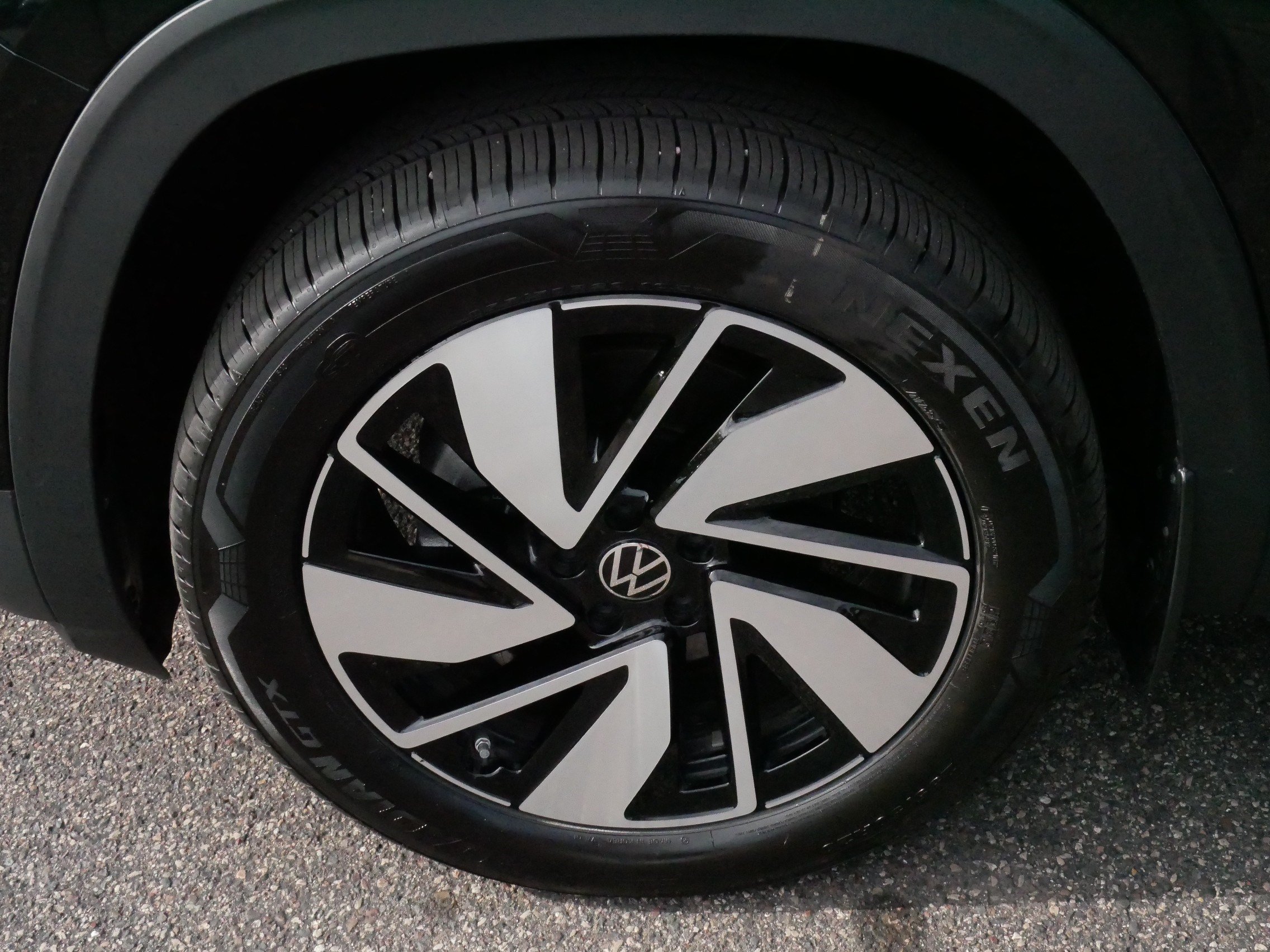 Certified 2026 Volkswagen Atlas SE AWD/4WD image 15