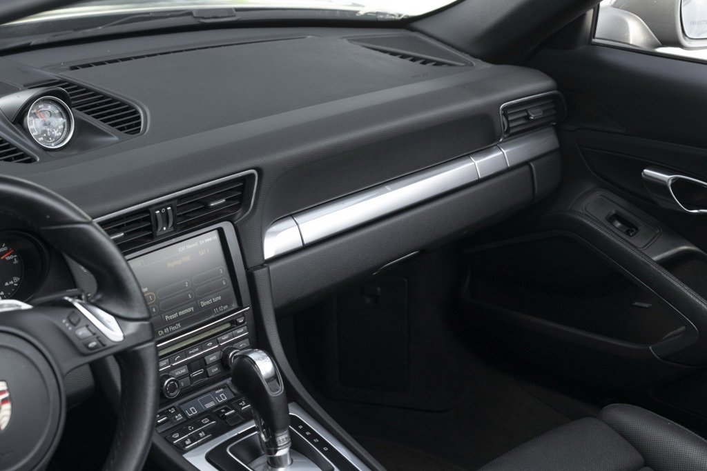 Used 2013 Porsche 911 Carrera image 21