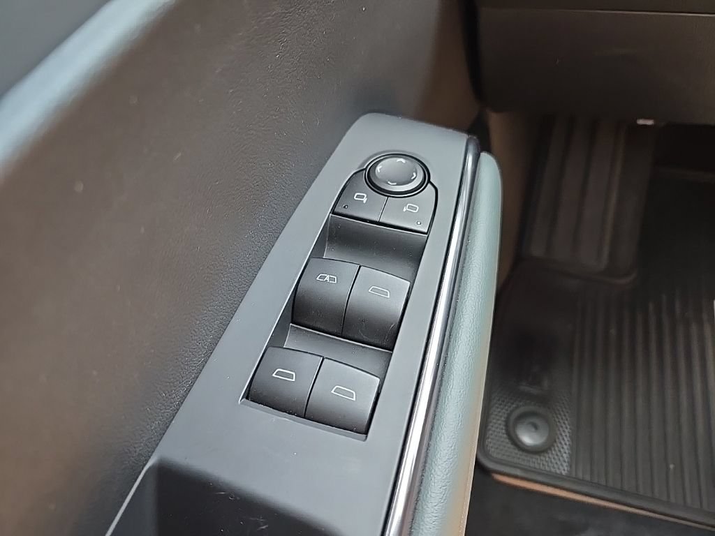 Used 2025 GMC Acadia AT4 w/ Super Cruise Package AWD/4WD image 23