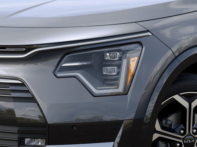 New 2026 Kia Niro SX Touring FWD image 10