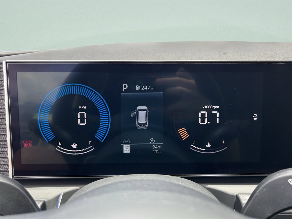 Certified 2026 Hyundai Tucson SEL FWD image 32