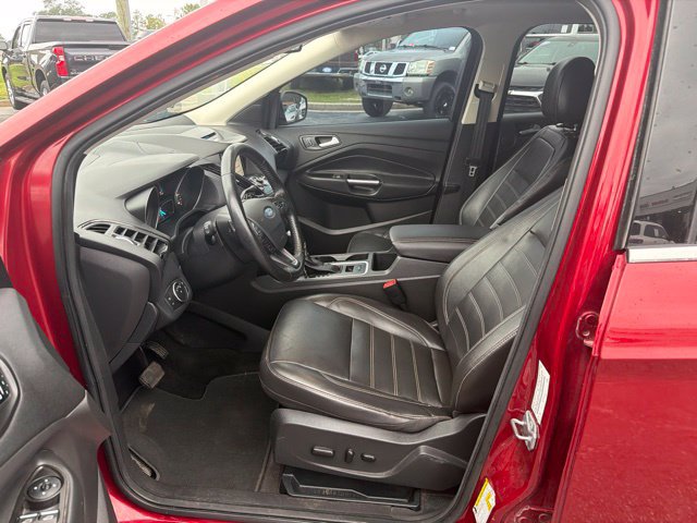 Used 2017 Ford Escape Titanium w/ Equipment Group 301A AWD/4WD image 7