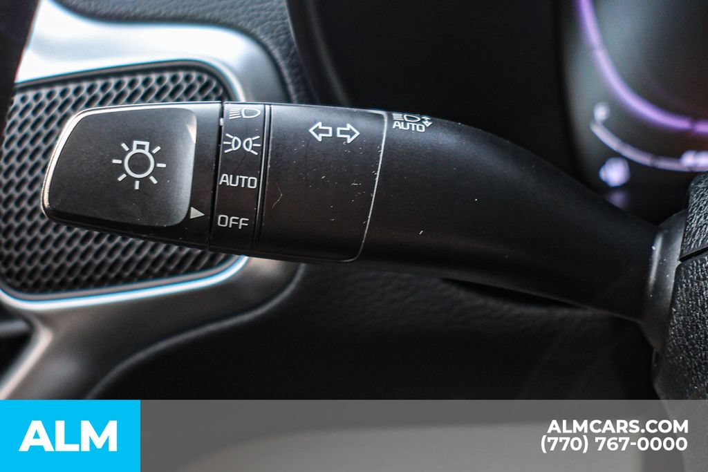 Used 2025 Kia Soul LX w/ LX Technology Package FWD image 31