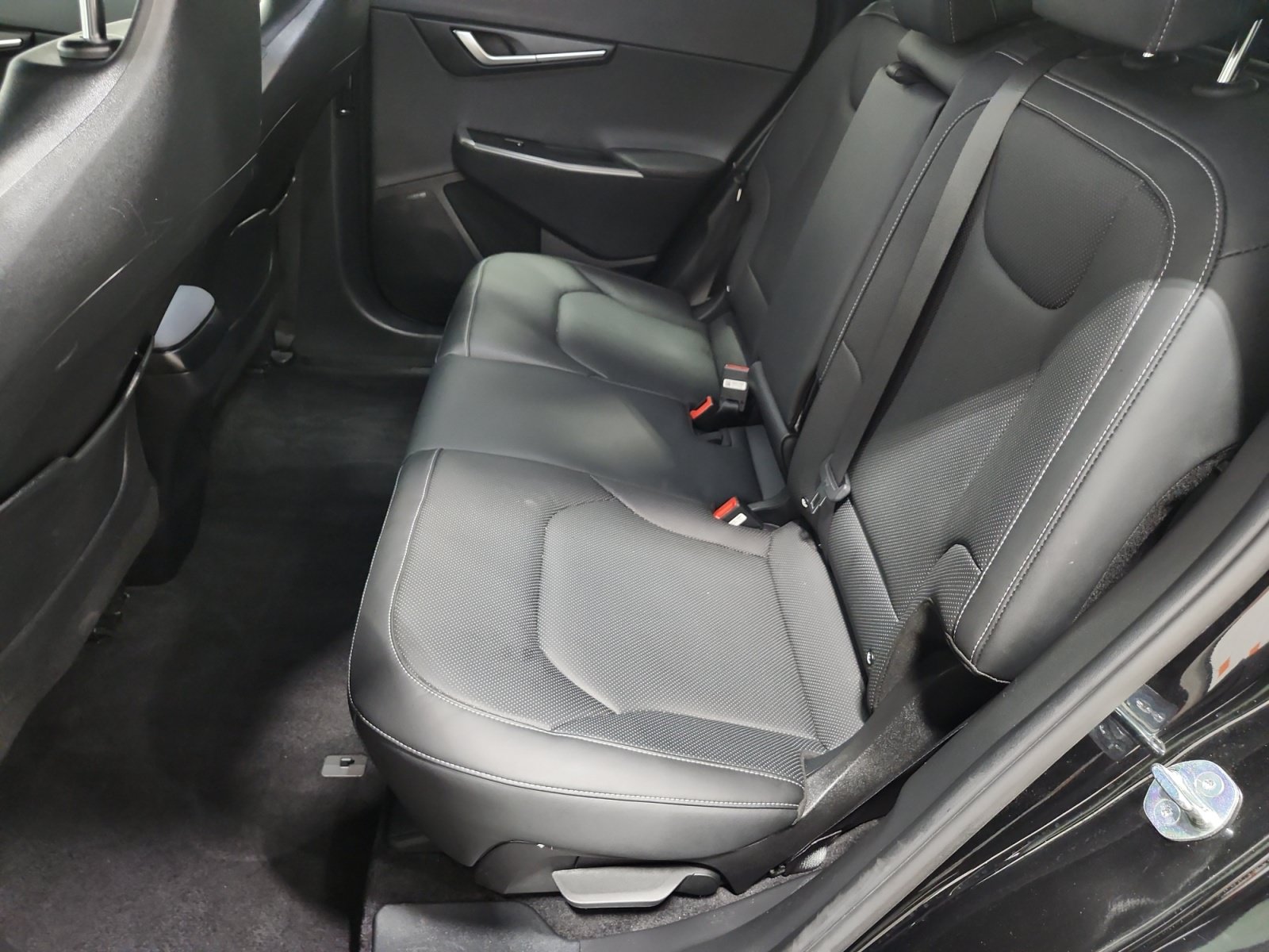 Used 2024 Kia EV6 Wind w/ Wind Technology Package AWD/4WD image 13