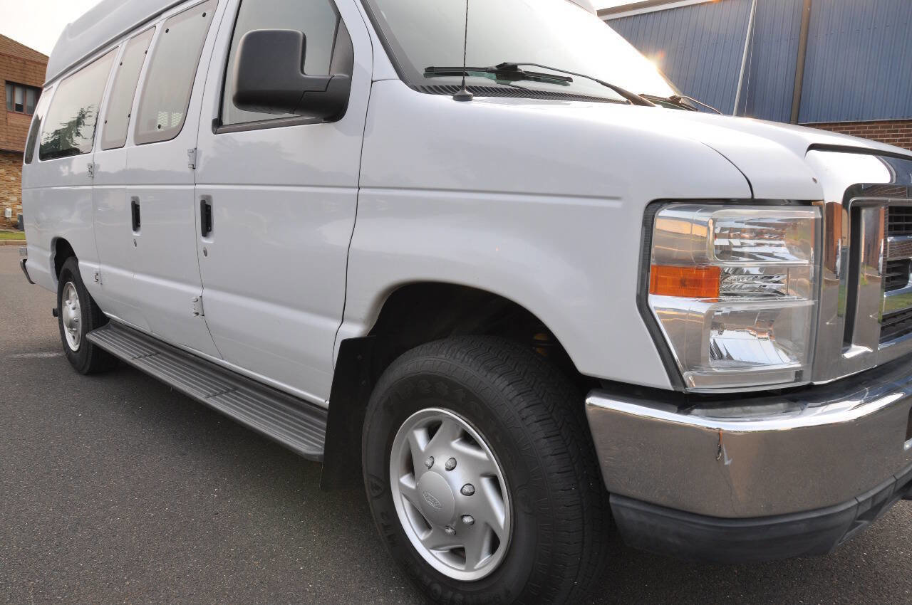 Used 2013 Ford E-250 and Econoline 250 Extended w/ PWR Group image 6