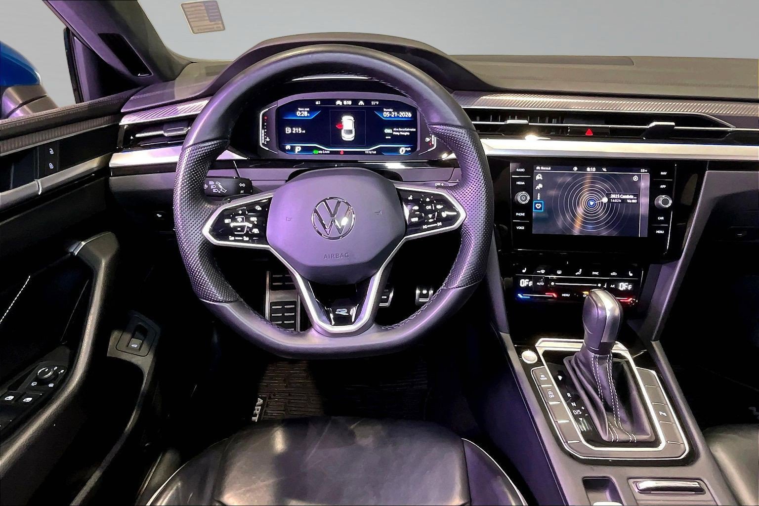Used 2023 Volkswagen Arteon SEL AWD/4WD image 9