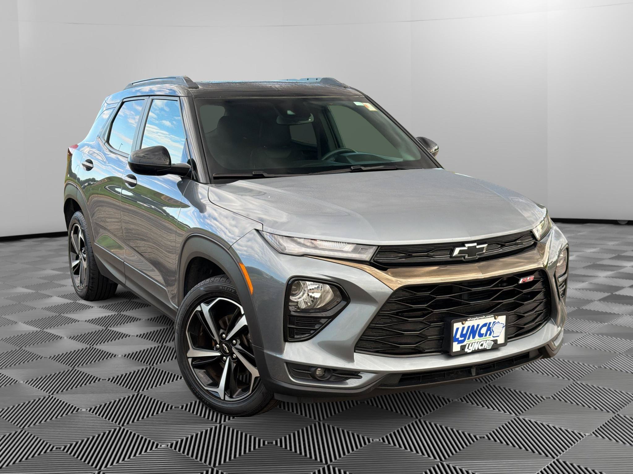 Used 2021 Chevrolet TrailBlazer RS w/ Sun and Liftgate Package AWD/4WD image 5