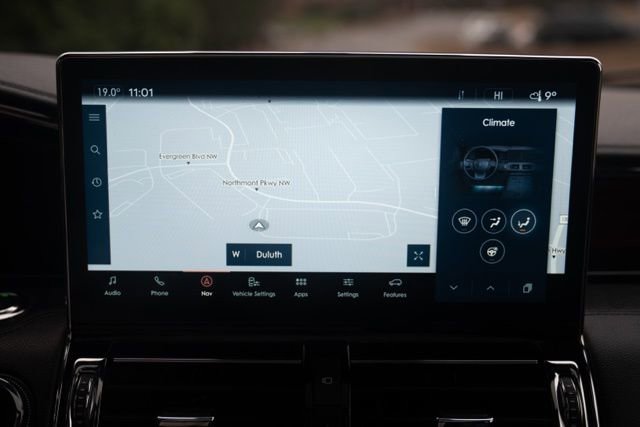 Used 2023 Lincoln Navigator Reserve w/ Equipment Group 201A image 30