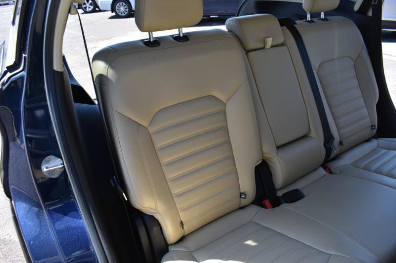 Used 2017 Ford Edge SEL w/ Equipment Group 201A AWD/4WD image 14