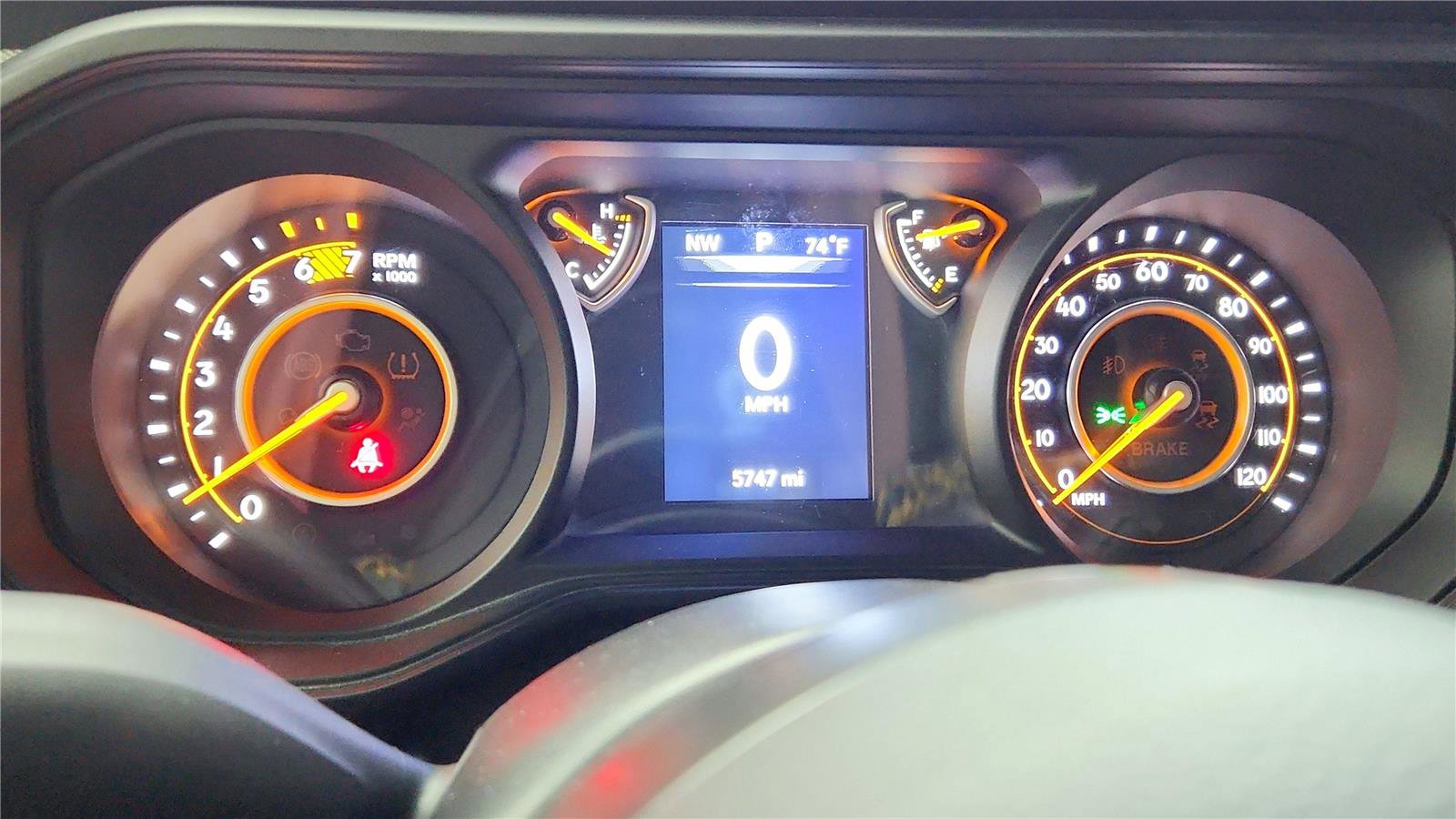 Used 2024 Jeep Wrangler Sport S image 28
