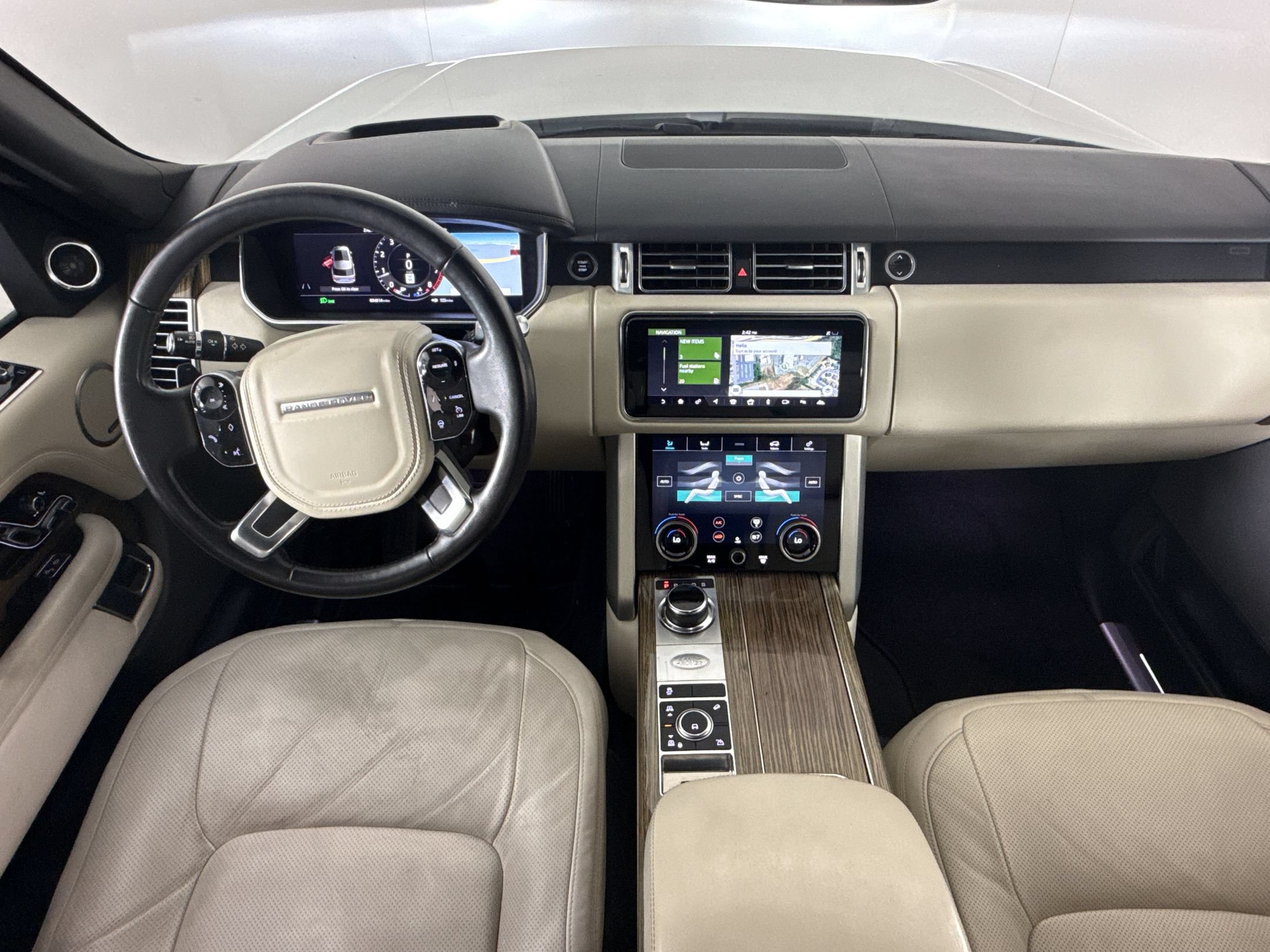Certified 2019 Land Rover Range Rover HSE AWD/4WD image 15