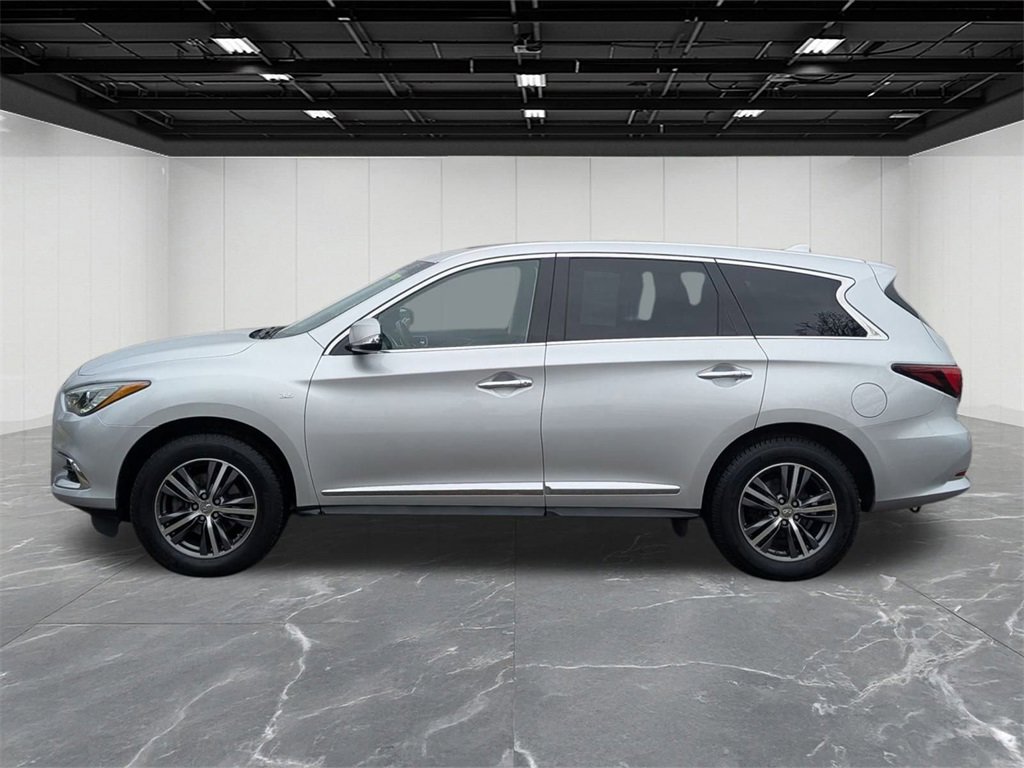 Used 2018 INFINITI QX60 Luxe image 2
