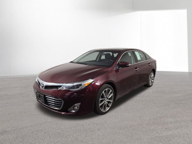 Used 2015 Toyota Avalon XLE Touring image 2