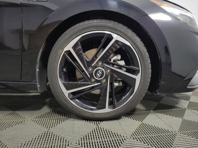 Used 2021 Hyundai Elantra N Line image 11