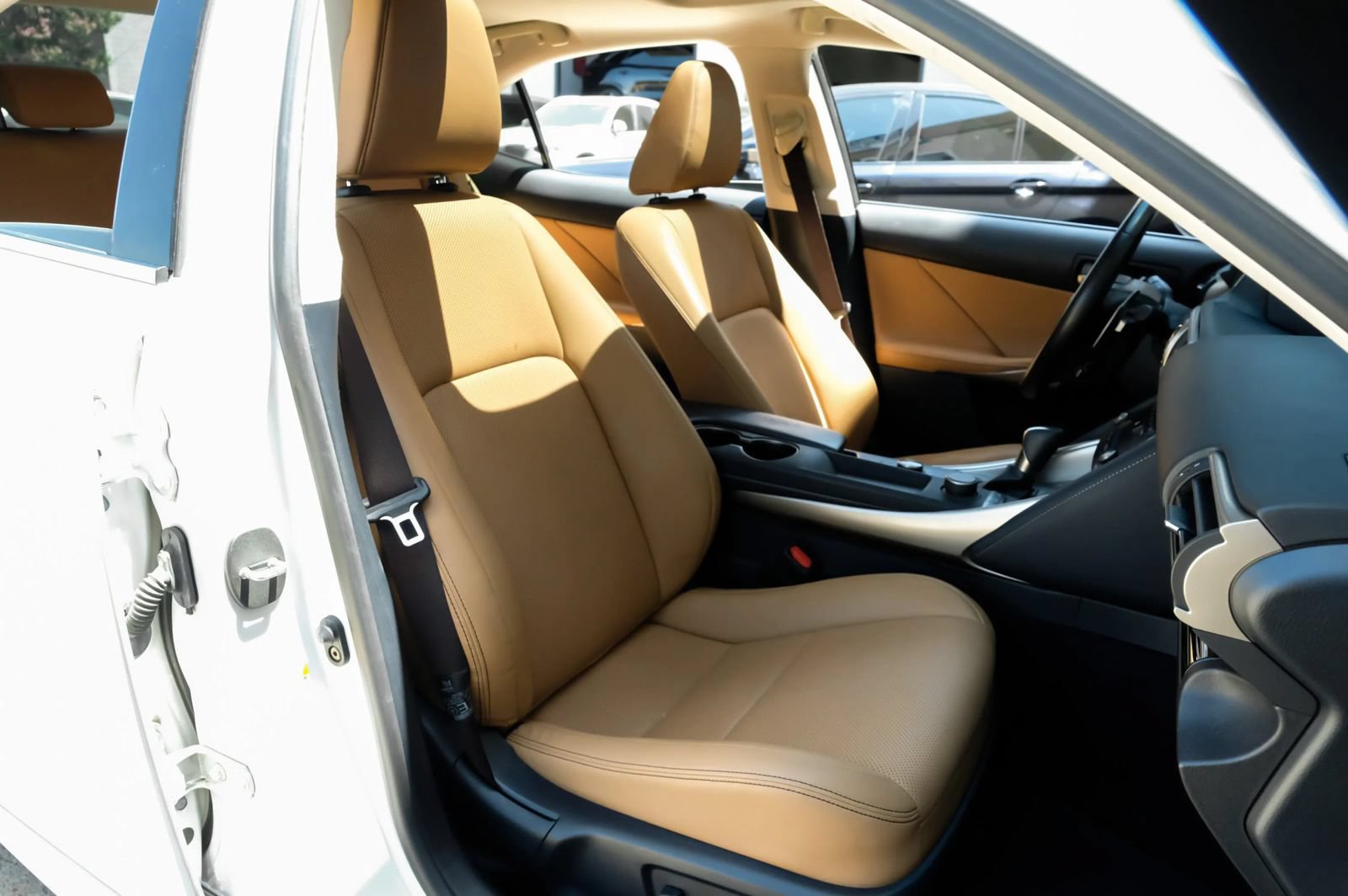 Used 2018 Lexus IS 300 AWD w/ Premium Package image 41