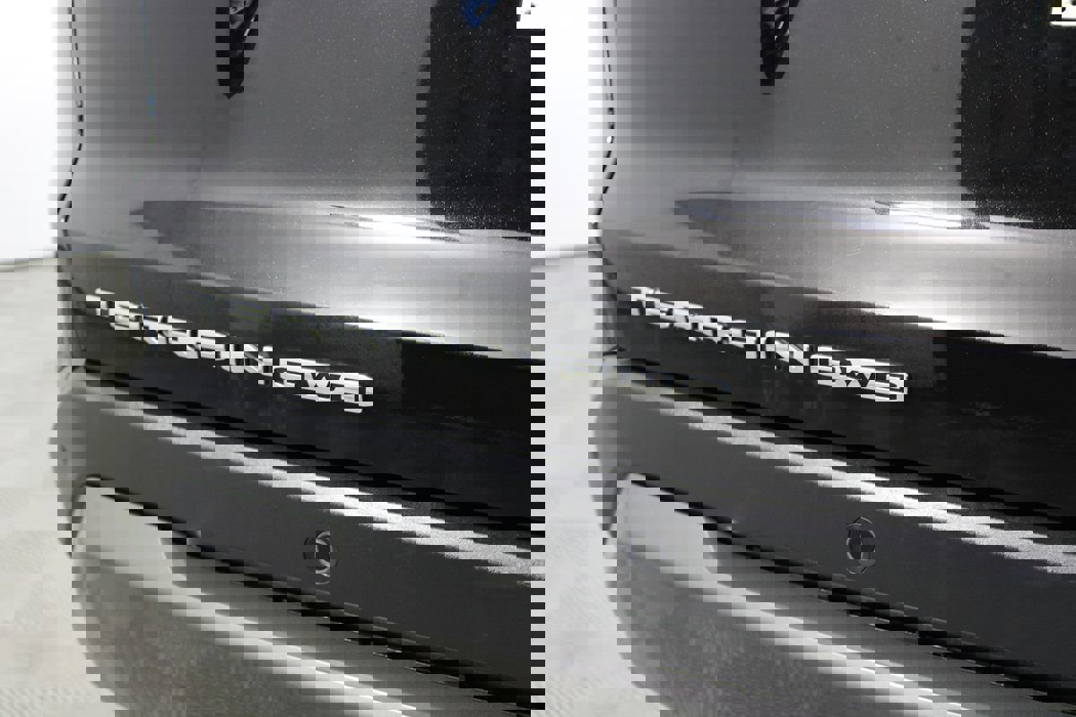 Used 2025 GMC Terrain Elevation image 33