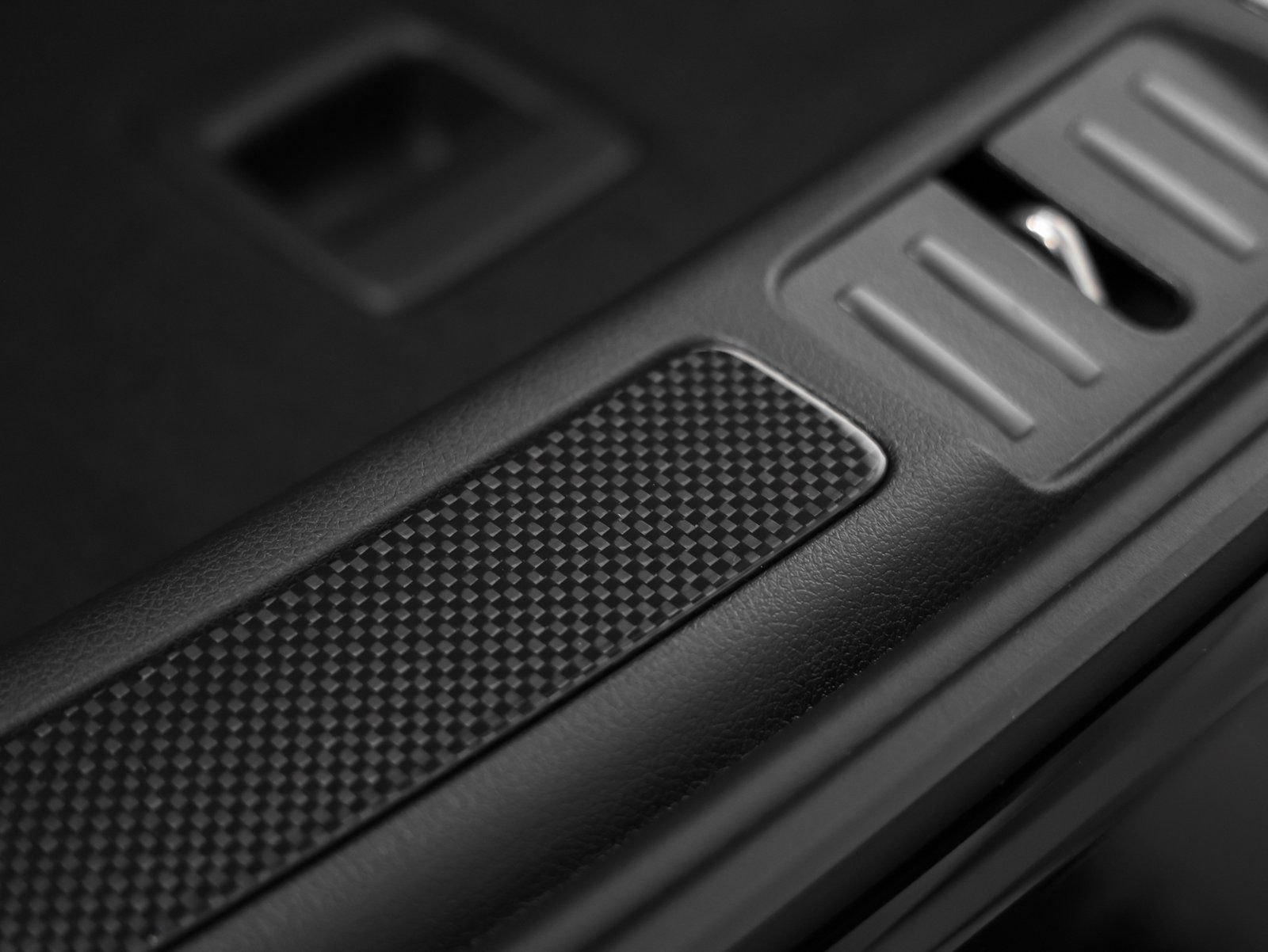 Certified 2026 Porsche Macan AWD/4WD image 20