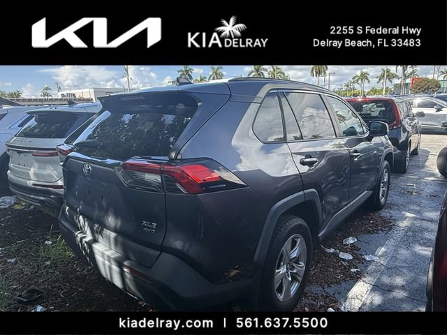 Used 2019 Toyota RAV4 XLE w/ Convenience Package AWD/4WD image 7