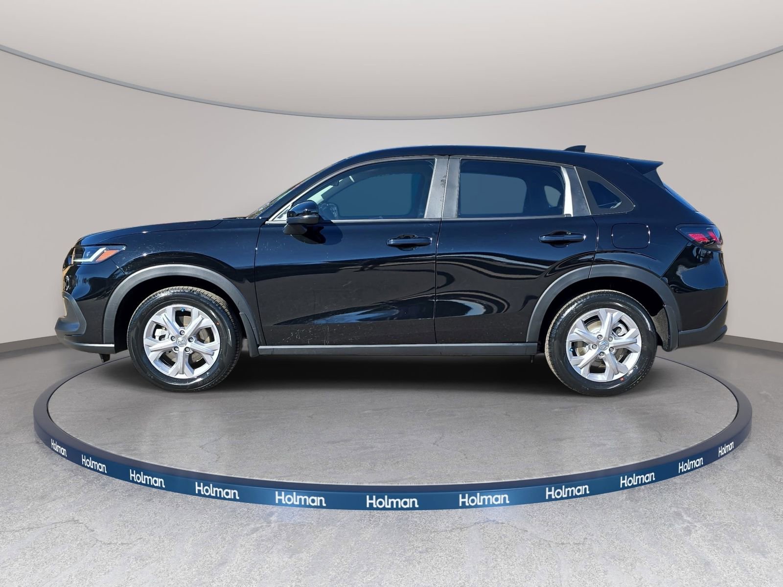 Certified 2023 Honda HR-V LX image 4