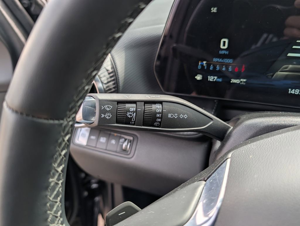 Used 2025 Chevrolet Equinox LT image 24