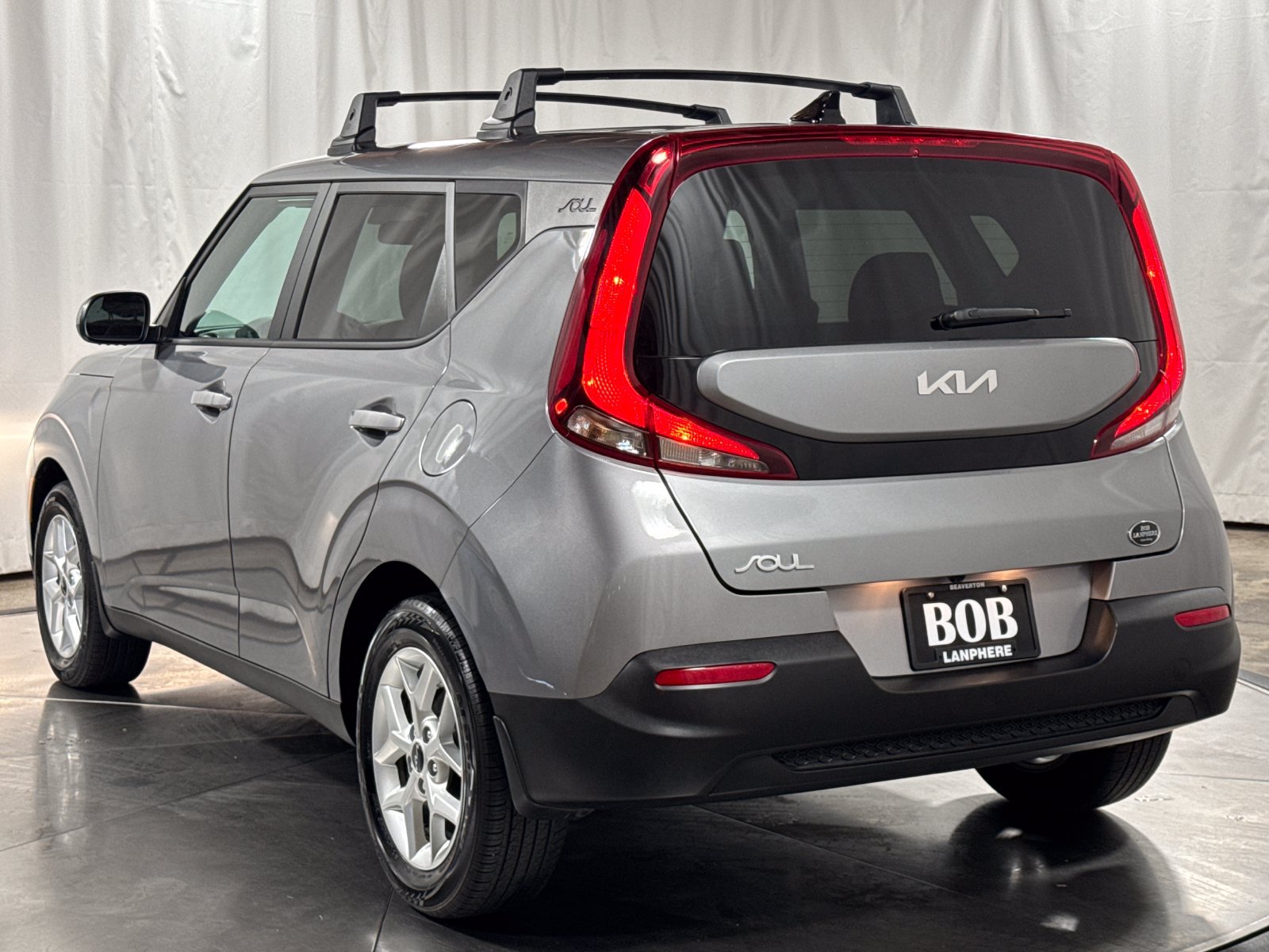 Certified 2022 Kia Soul LX w/ Technology Package FWD image 9