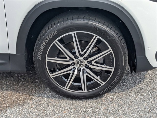 Used 2025 Mercedes-Benz EQB 250+ image 12